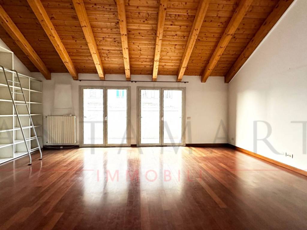appartamento in affitto a Milano in zona Porta Romana