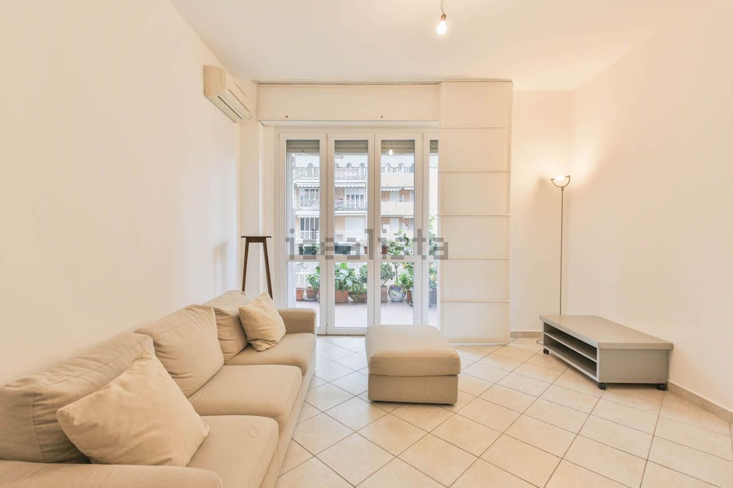 appartamento in affitto a Milano in zona Feltre