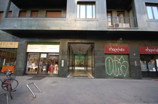 negozio in affitto a Milano in zona Solari
