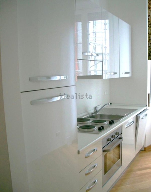 appartamento in affitto a Milano in zona Cadorna