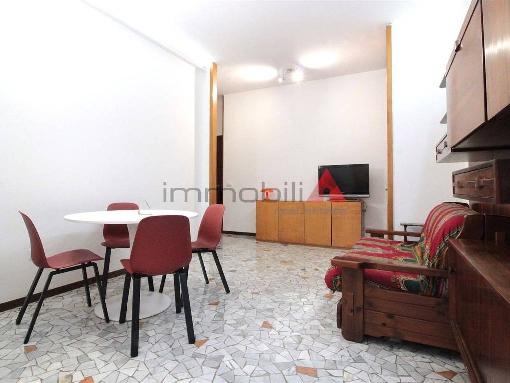 appartamento in affitto a Milano in zona Porta Ticinese