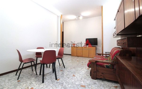 appartamento in affitto a Milano in zona Porta Genova