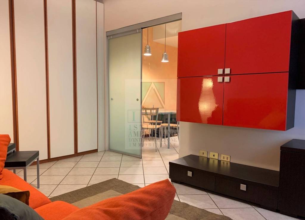 appartamento in affitto a Milano in zona Piazzale Lodi