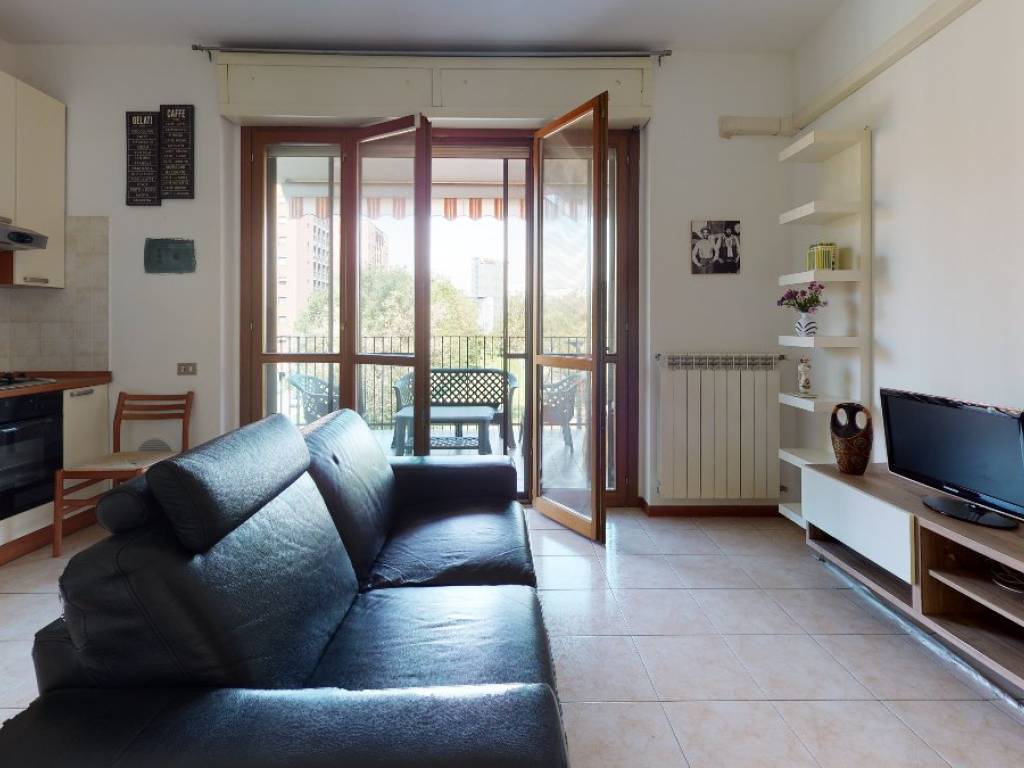 appartamento in affitto a Milano in zona Lorenteggio