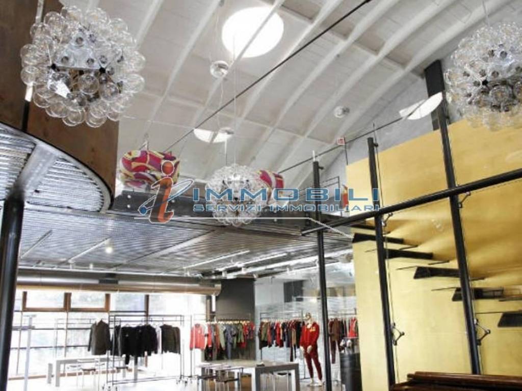 locale commerciale in affitto a Milano in zona Bovisa