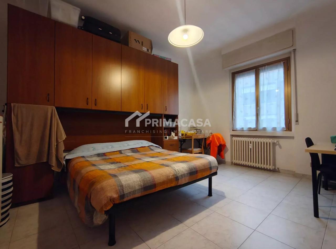 negozio in affitto a Milano in zona Vigentino