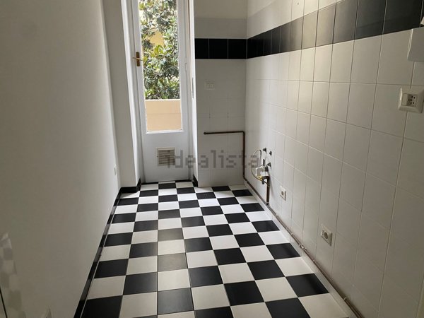 appartamento in affitto a Milano in zona Piazzale Lodi