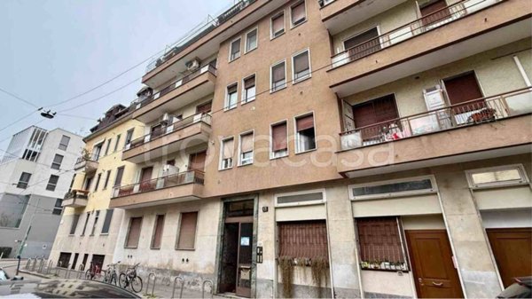 appartamento in affitto a Milano in zona Vigentino