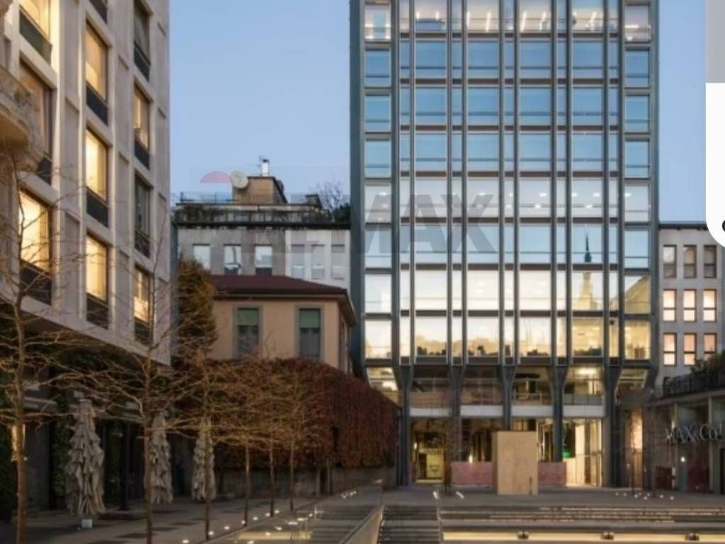 negozio in affitto a Milano