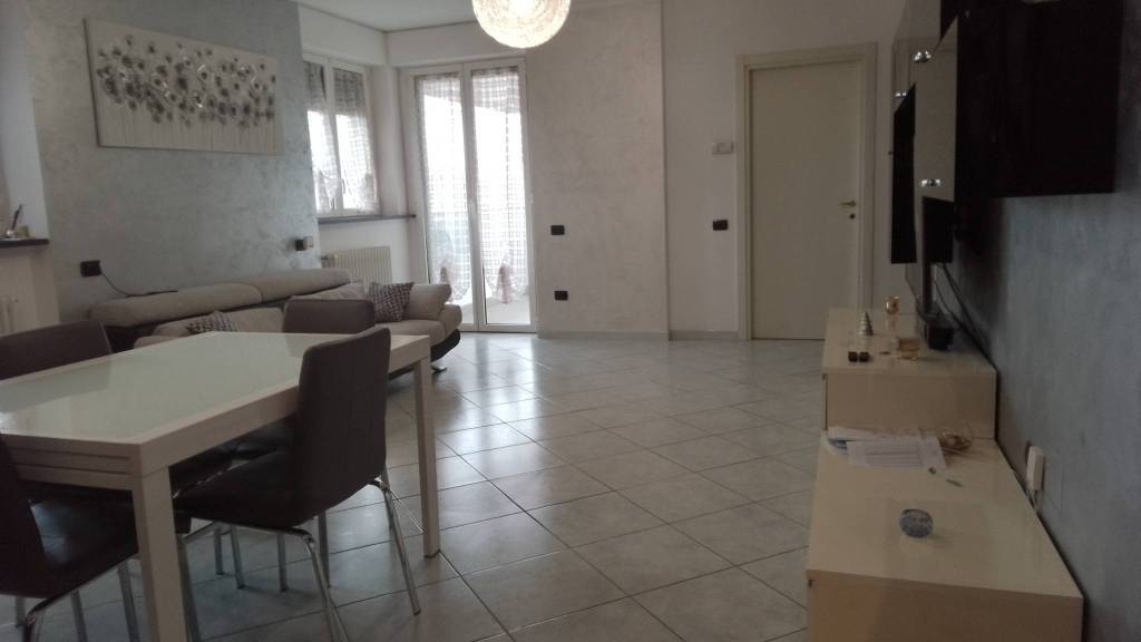 appartamento in affitto a Milano in zona Adriano