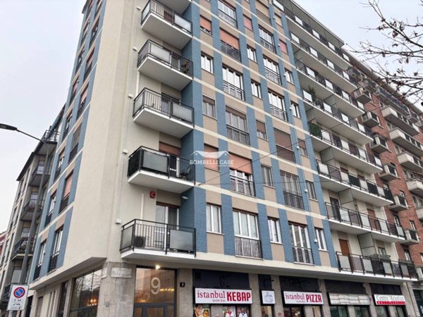 negozio in affitto a Milano in zona Trenno