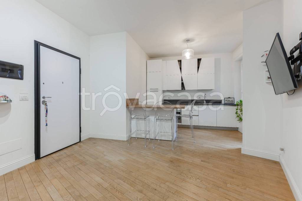 appartamento in affitto a Milano in zona Loreto