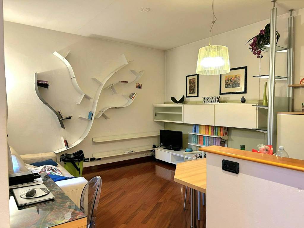 appartamento in affitto a Milano in zona Isola