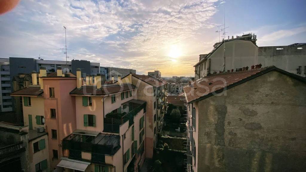 appartamento in affitto a Milano in zona XXII Marzo