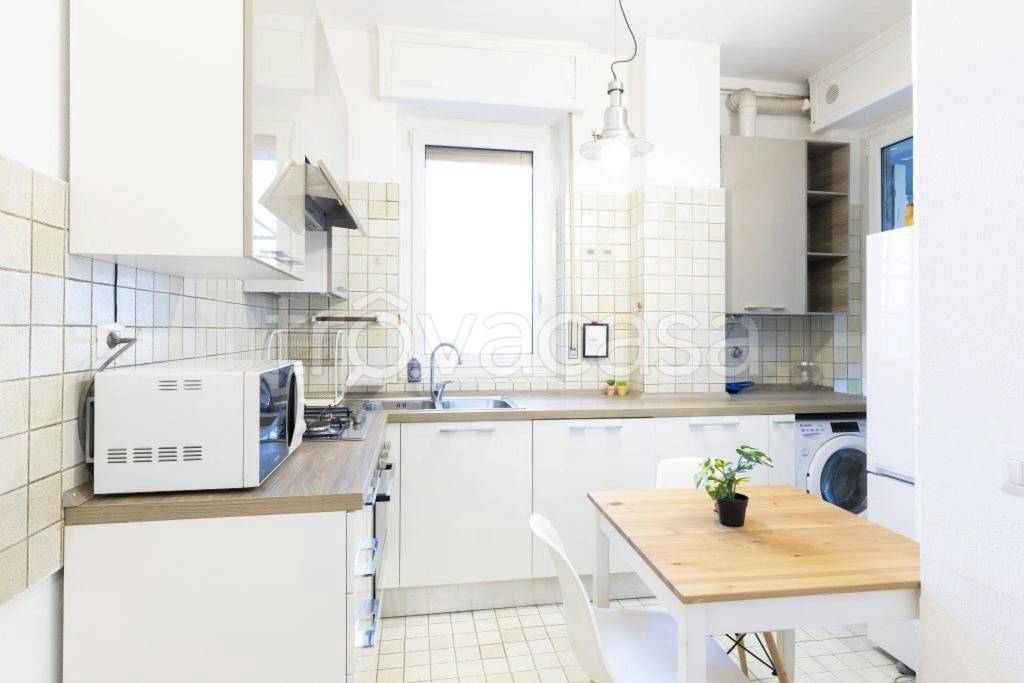 appartamento in affitto a Milano in zona Piazzale Lodi