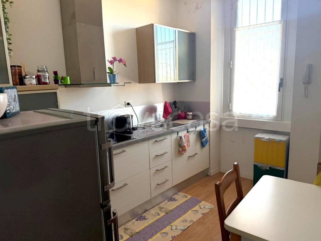 appartamento in affitto a Milano in zona Segnano