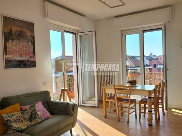 negozio in affitto a Milano in zona Affori