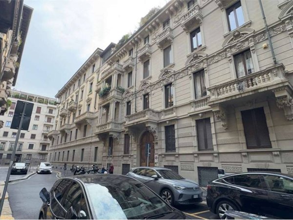 ufficio in affitto a Milano in zona Sant'Ambrogio