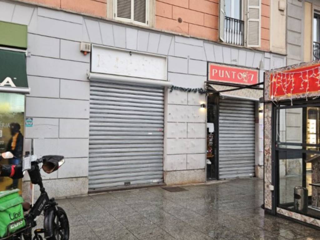 negozio in affitto a Milano in zona Porta Nuova