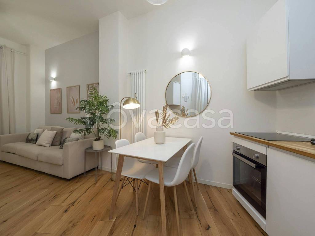 appartamento in affitto a Milano in zona Guastalla