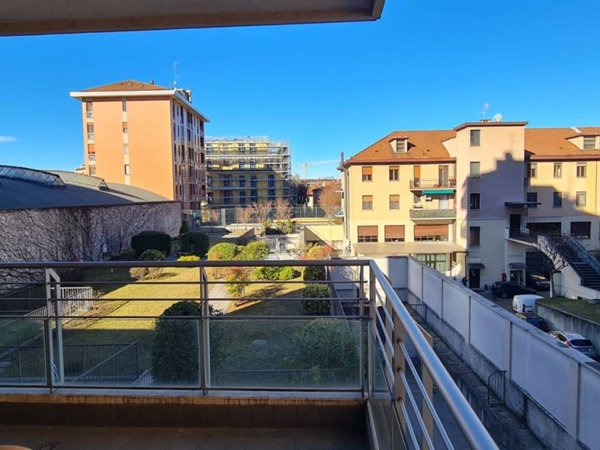 appartamento in affitto a Milano in zona Centro Direzionale