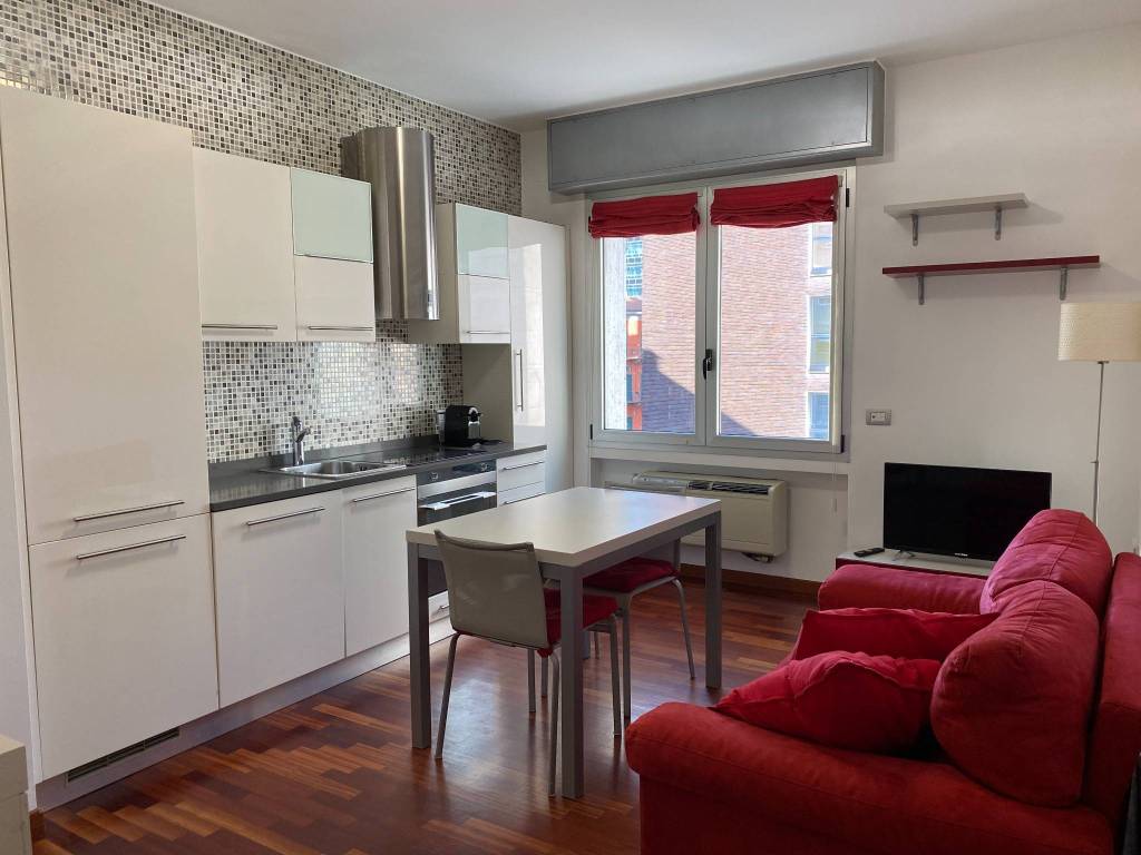 appartamento in affitto a Milano in zona Centro Direzionale