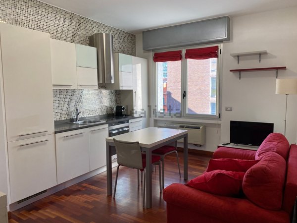 appartamento in affitto a Milano in zona Centro Direzionale