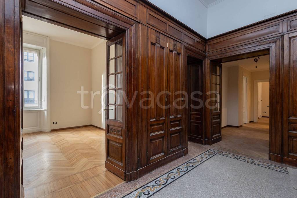 ufficio in affitto a Milano in zona Guastalla