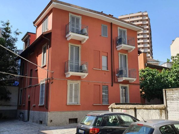 appartamento in affitto a Milano in zona Rogoredo