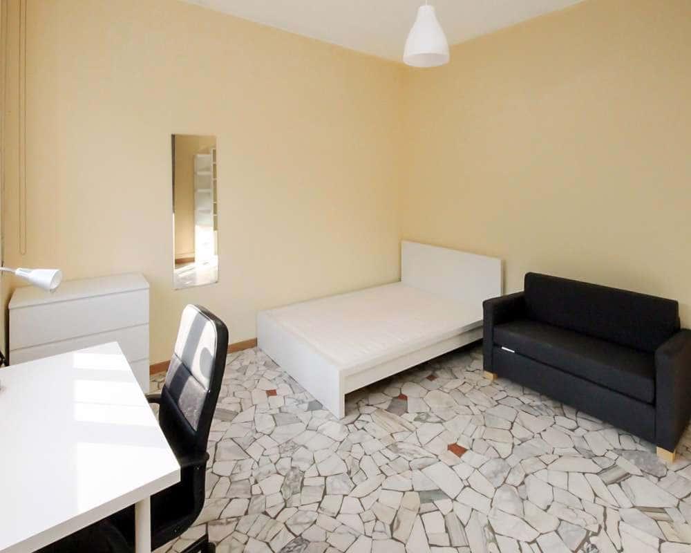 negozio in affitto a Milano in zona Isola