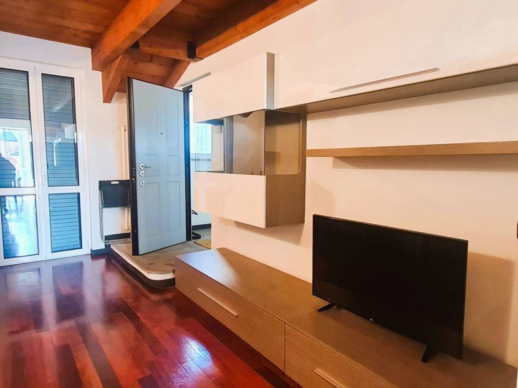 appartamento in affitto a Milano in zona Isola