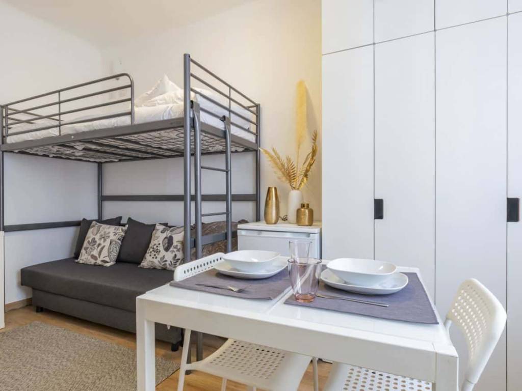 appartamento in affitto a Milano in zona Centro Direzionale