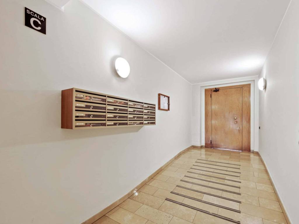 appartamento in affitto a Milano in zona Trenno