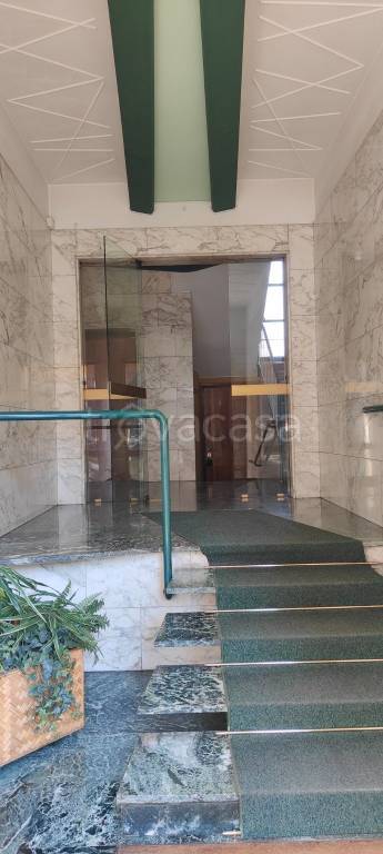 appartamento in affitto a Milano in zona Lorenteggio