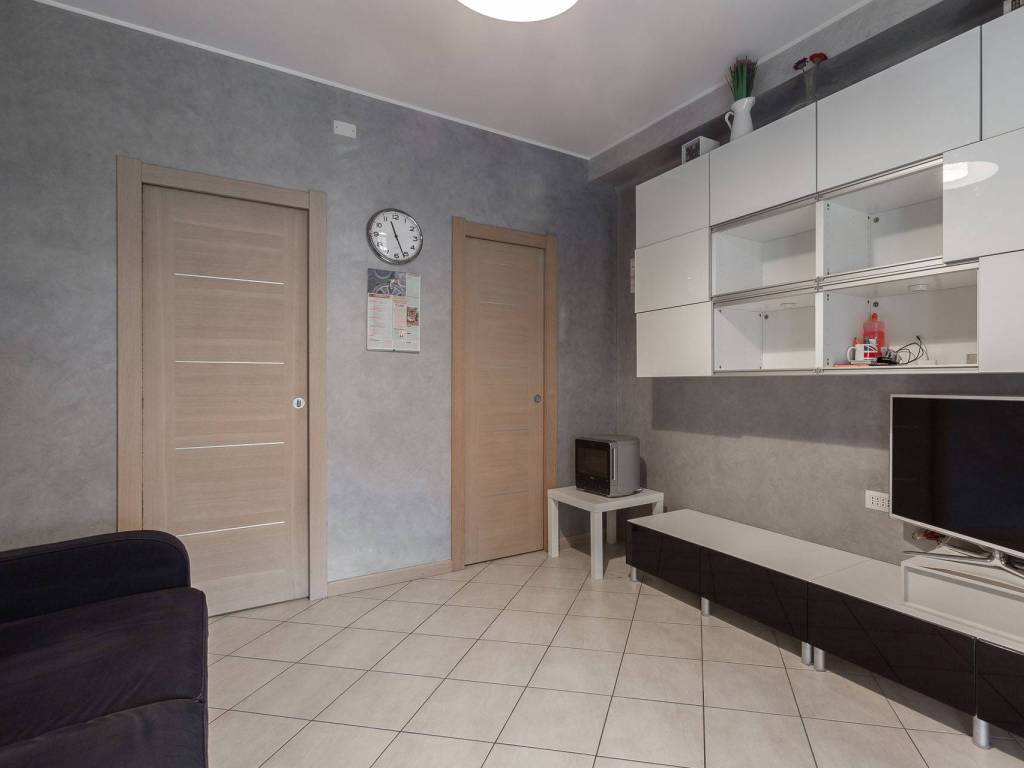 appartamento in affitto a Milano in zona Vigentino