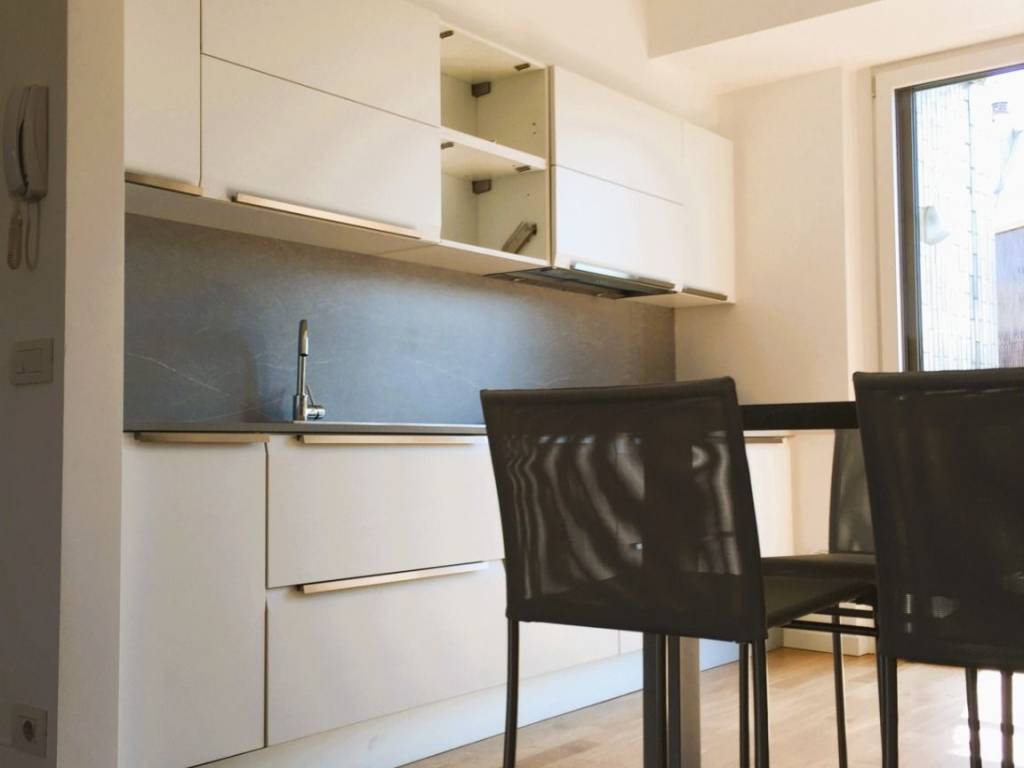 appartamento in affitto a Milano in zona Centro Direzionale