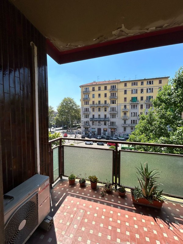 appartamento in affitto a Milano in zona Porta Genova