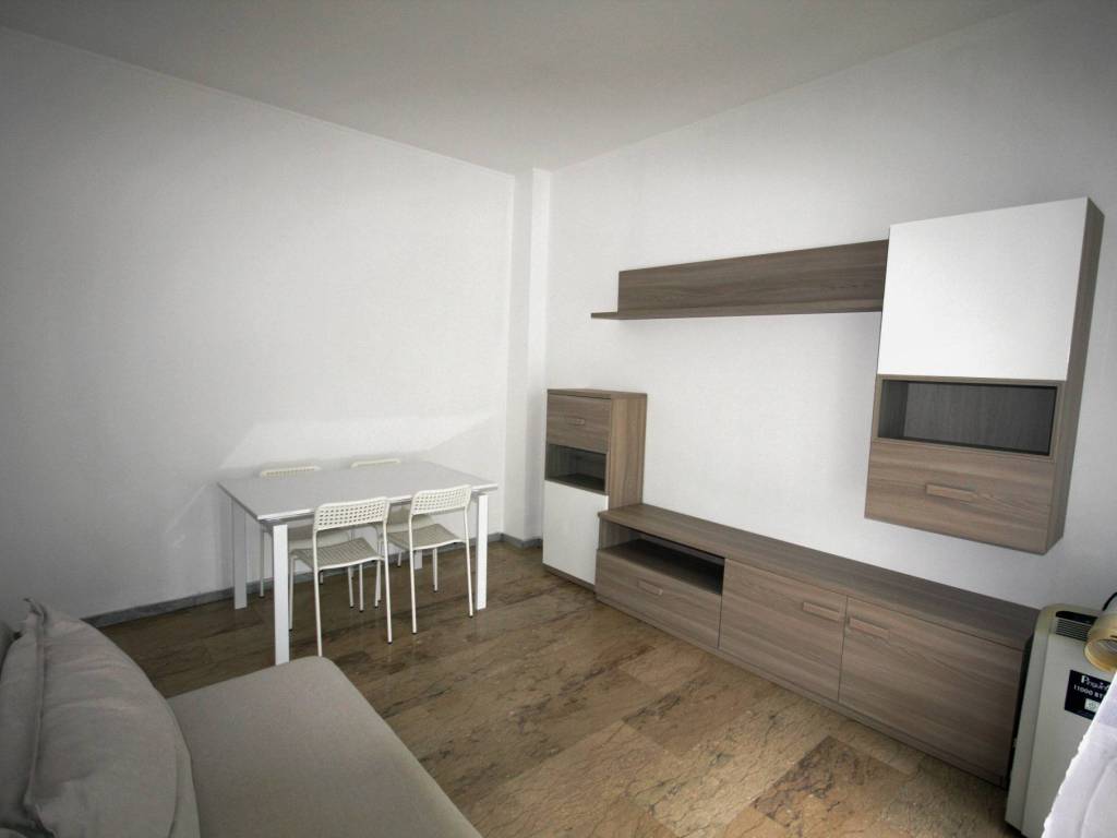 appartamento in affitto a Milano in zona Piazzale Lodi