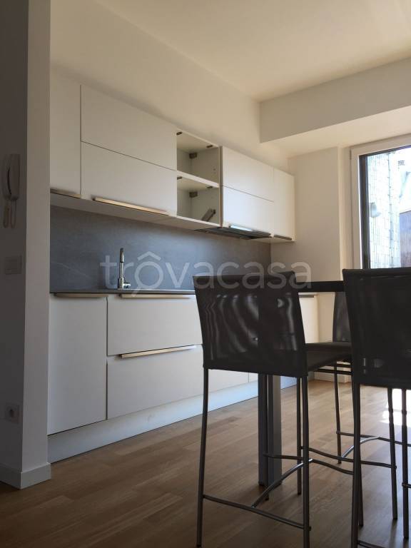appartamento in affitto a Milano in zona Isola