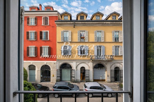 appartamento in affitto a Milano in zona Porta Nuova