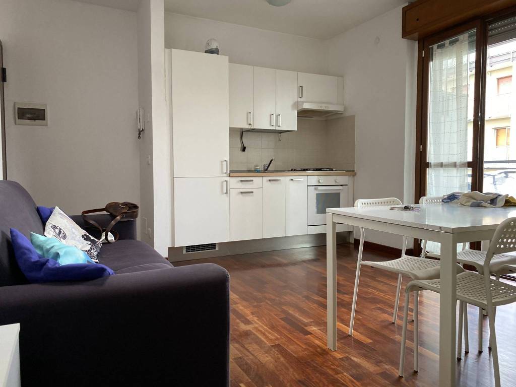 appartamento in affitto a Milano in zona Montalbino