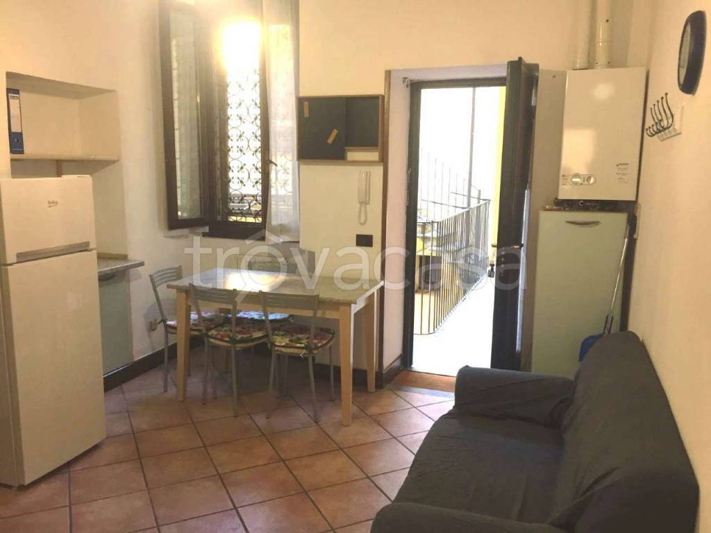 appartamento in affitto a Milano in zona Bocconi