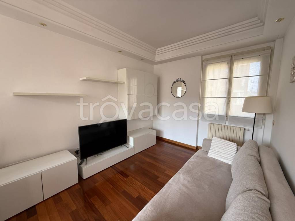 appartamento in affitto a Milano in zona Sempione