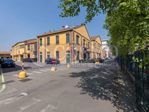 ufficio in affitto a Milano in zona Vigentino