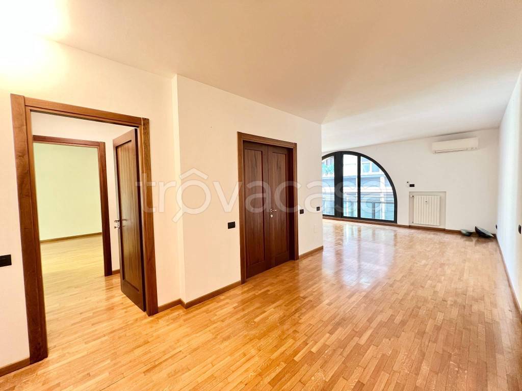 appartamento in affitto a Milano in zona Brera