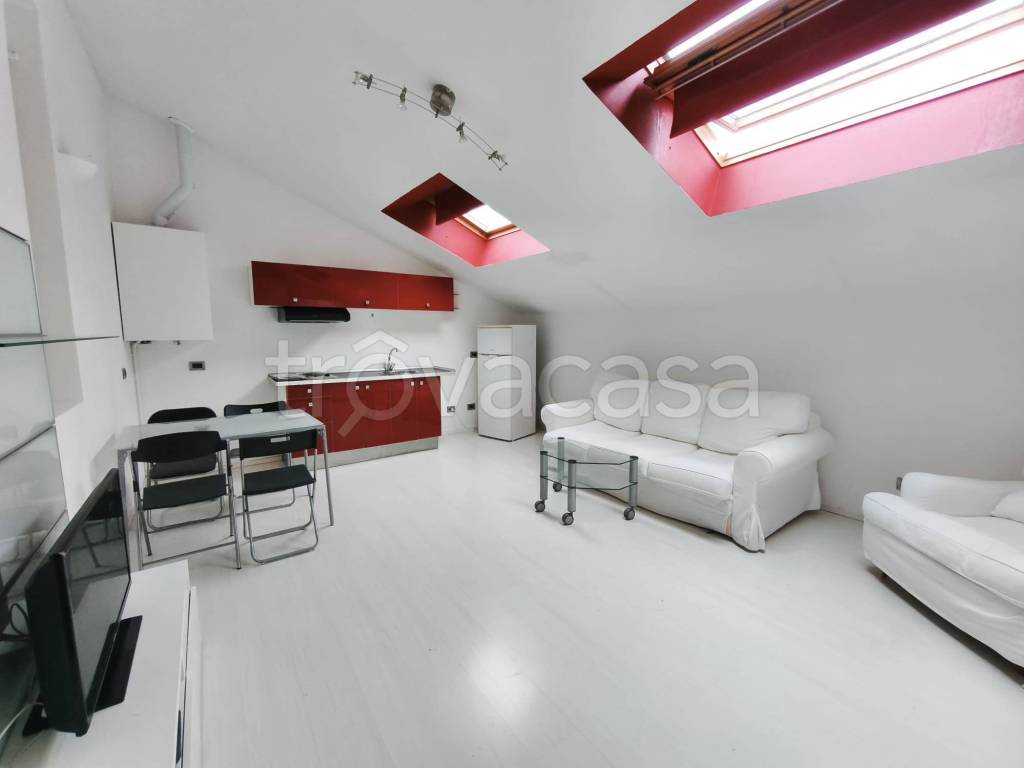 appartamento in affitto a Milano in zona Porta Romana