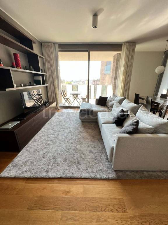 appartamento in affitto a Milano in zona Porta Nuova