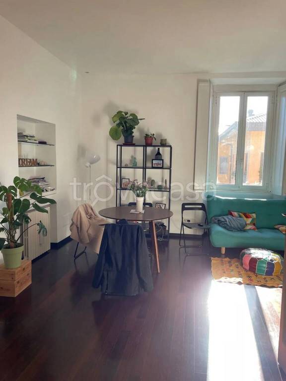 appartamento in affitto a Milano in zona Famagosta