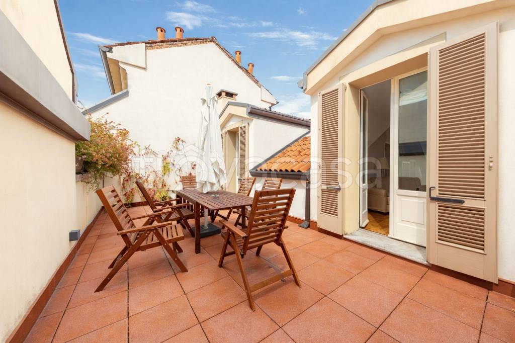 appartamento in affitto a Milano in zona Porta Genova