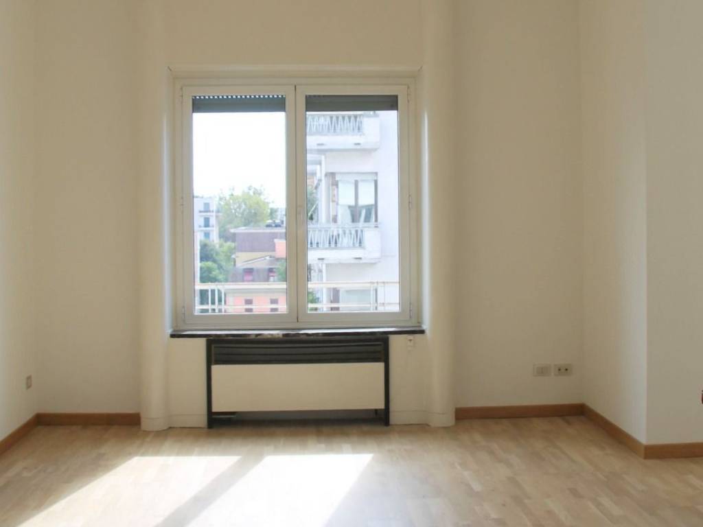 ufficio in affitto a Milano in zona Centro Direzionale